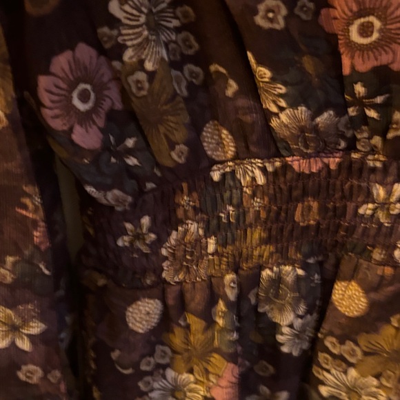 Dex Brown Floral Long Sleeve Dress - Picture 3 of 7